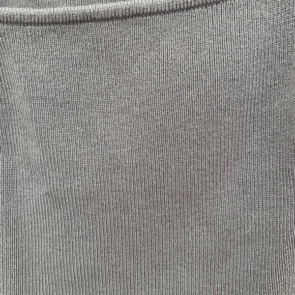 Gray square-neck longsleeve top - Picture 2 of 2